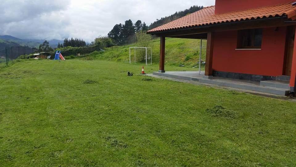 La Casita De Titi Villa Pravia Dış mekan fotoğraf